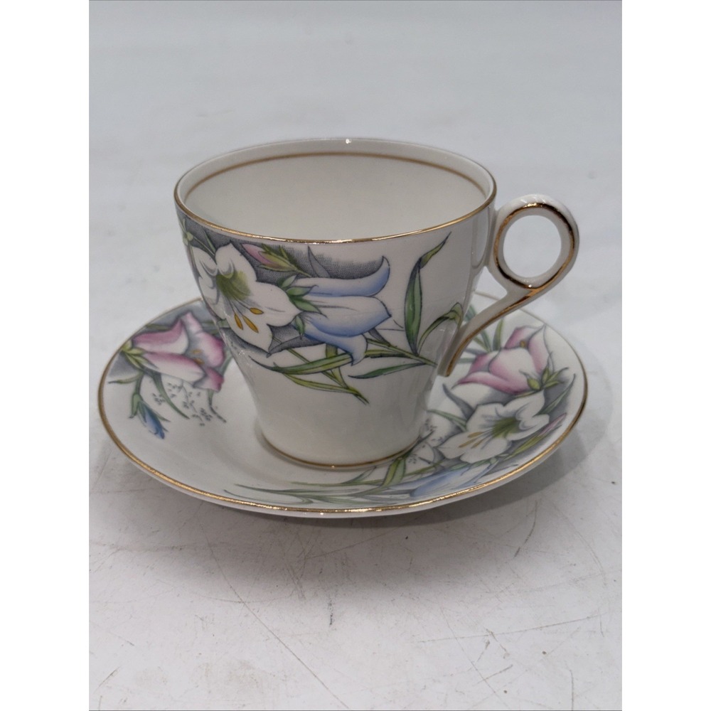 BELL CHINA ENGLAND 4508 CUP&SAUCER PINK WHITE BLUE FLOWERS FLORAL 8 OZ CAPACITY
